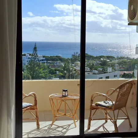 Seaview Serenity Apartment Flic en Flac Exterior photo