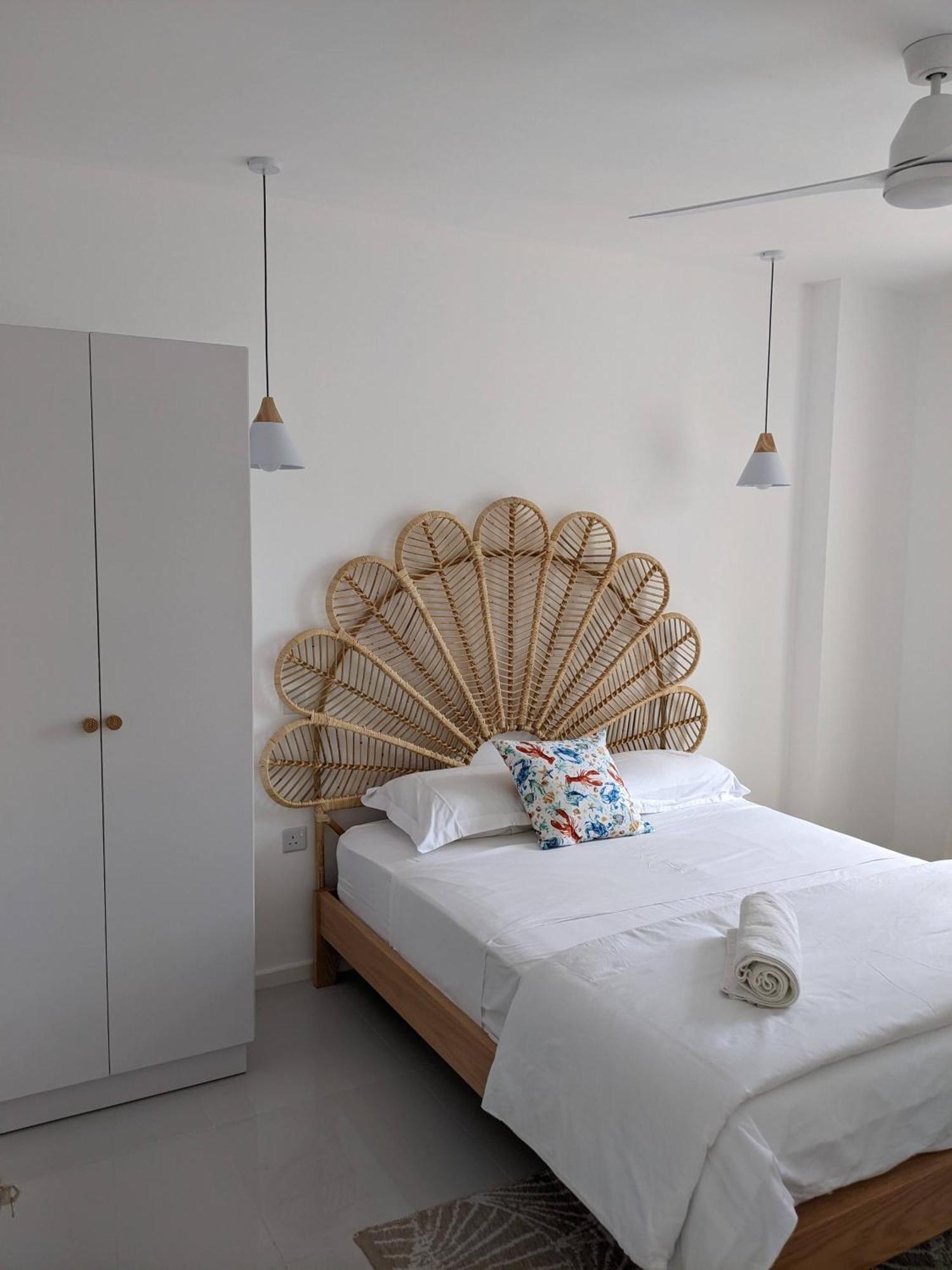 Seaview Serenity Apartment